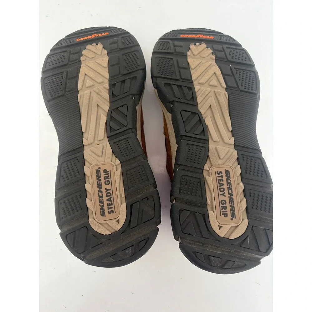 Skechers slip ins